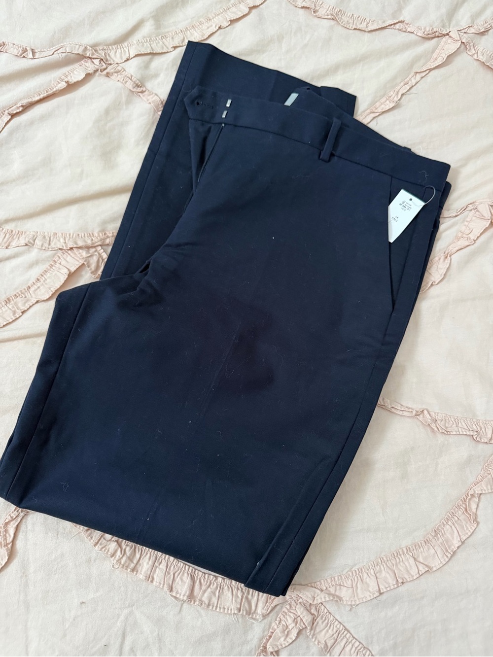GAP Women’s  Navy Tailored Crop Pants - Flat Front NWT